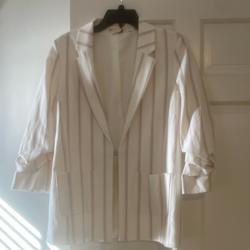 Tom tailor jacket with gathered sleeves. Size 6